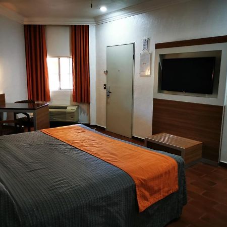 Hotel Premier Hermosillo Ngoại thất bức ảnh