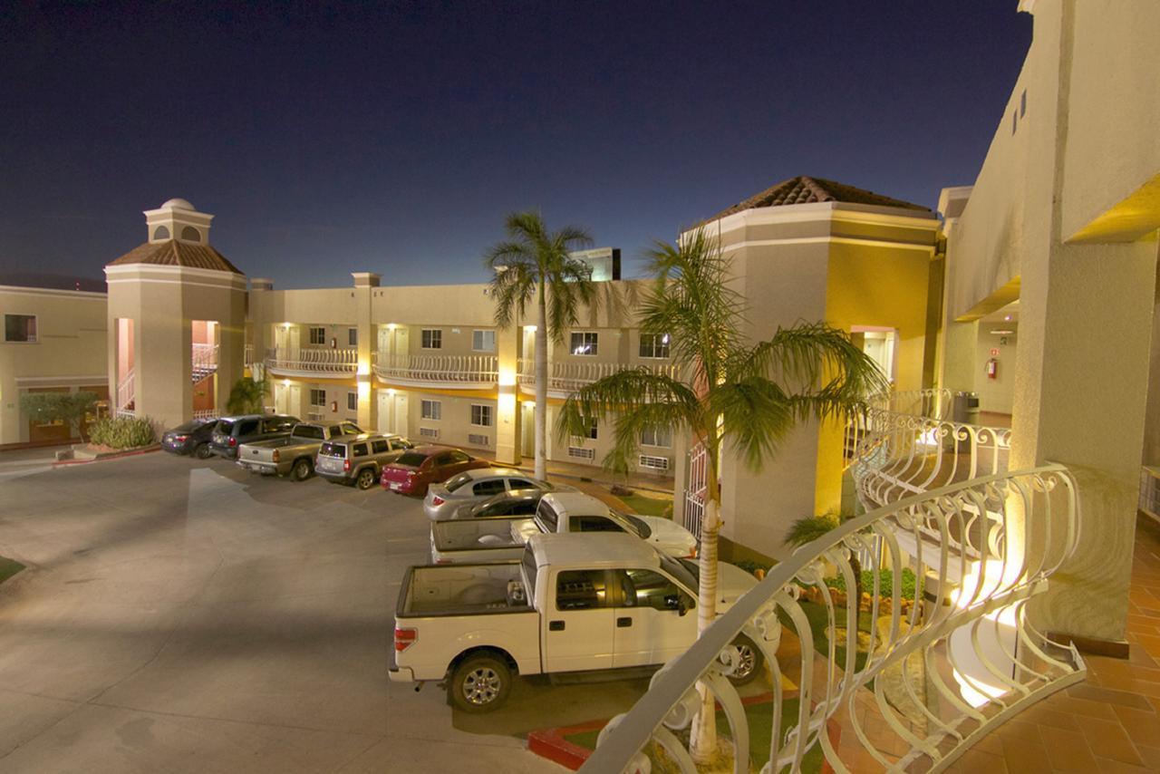 Hotel Premier Hermosillo Ngoại thất bức ảnh